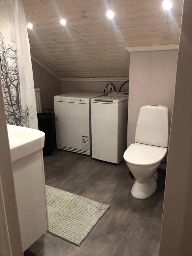 Mysig Lantlig Stuga, Nycklaroer Korsberga Bagian luar foto
